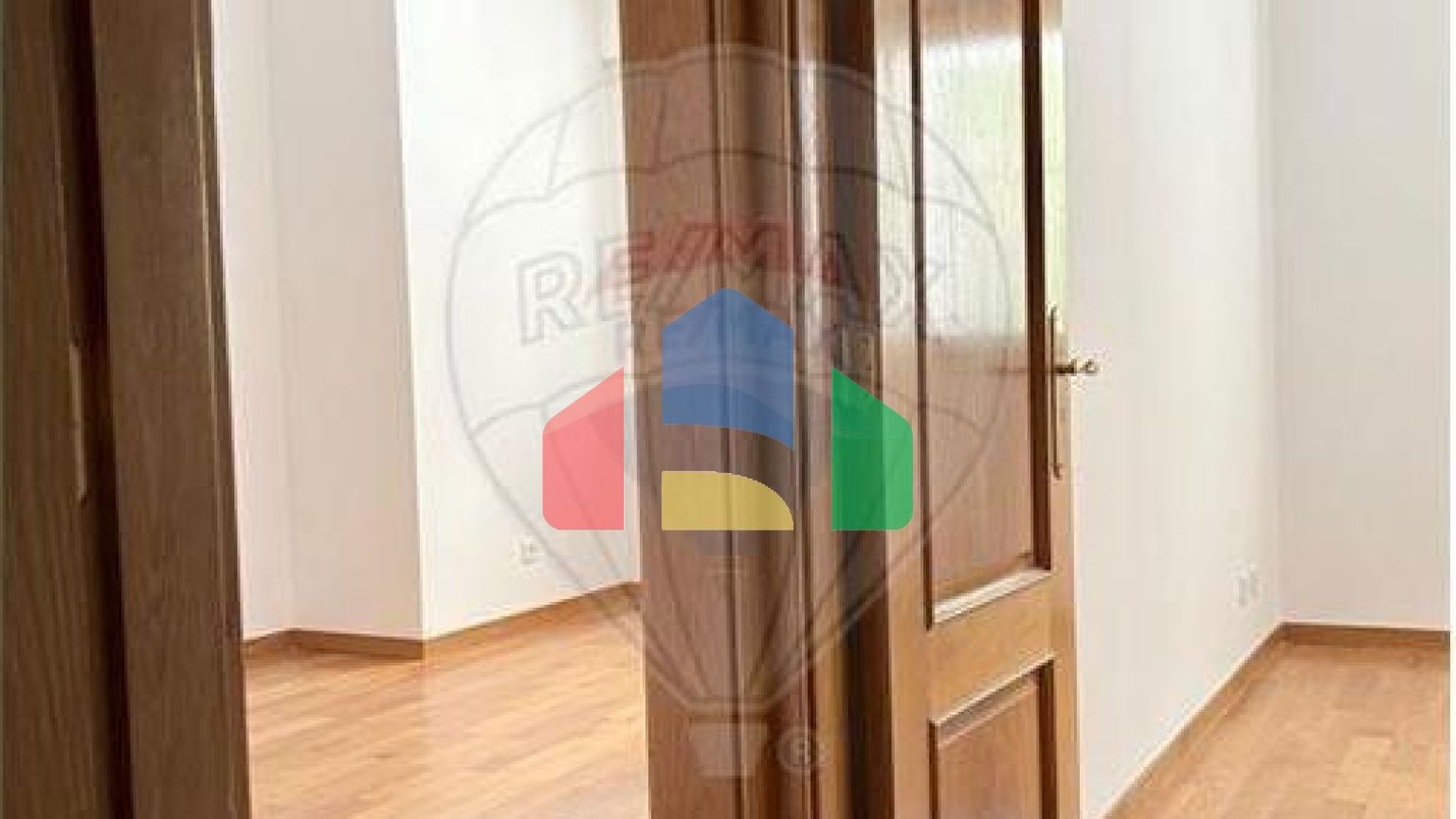 Residential - Condo/Apartment - T1 - Lumiar, Lisbon - PT