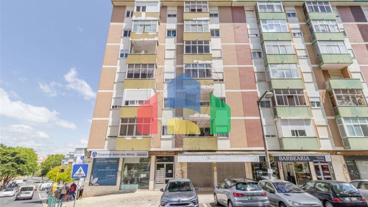 Residential - Condo/Apartment - T3 - Rio de Mouro, Sintra - PT