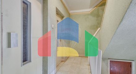 Residential - Condo/Apartment - T3 - Rio de Mouro, Sintra - PT