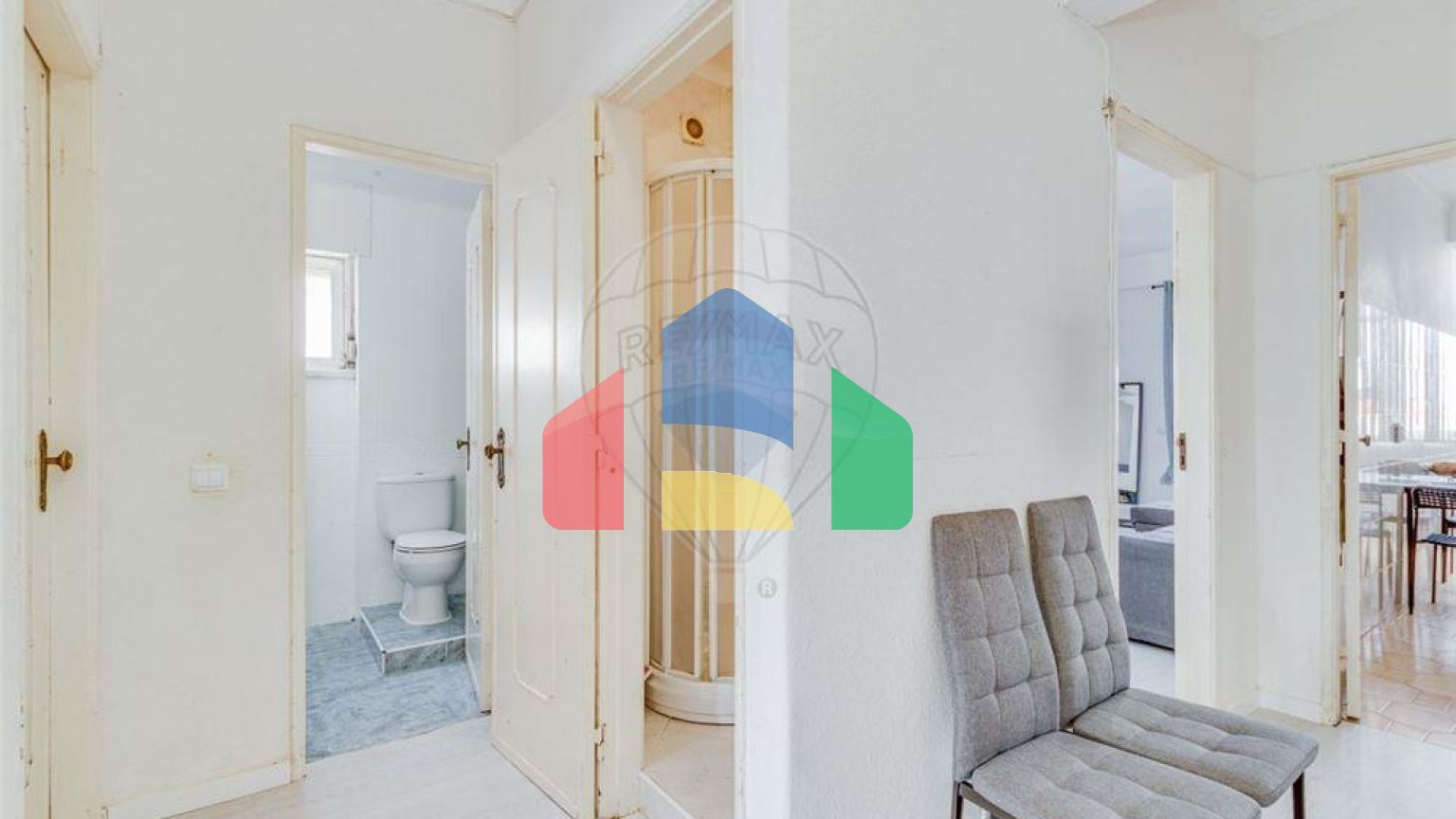 Residential - Condo/Apartment - T3 - Rio de Mouro, Sintra - PT