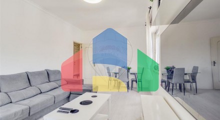 Residential - Condo/Apartment - T3 - Rio de Mouro, Sintra - PT