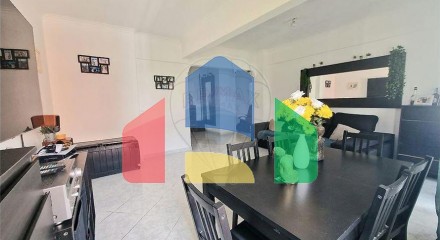 Residential - Condo/Apartment - T3 - Rio de Mouro, Sintra - PT