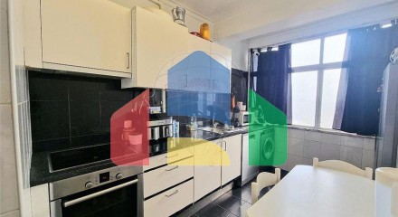Residential - Condo/Apartment - T3 - Rio de Mouro, Sintra - PT