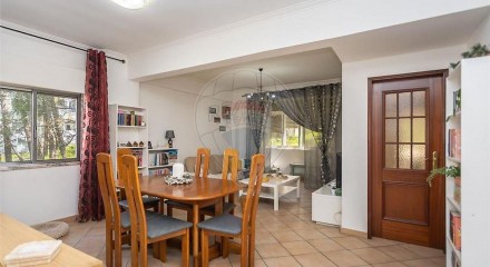 Residential - Condo/Apartment - T3 - Rio de Mouro, Sintra - PT