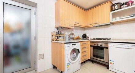 Residential - Condo/Apartment - T2 - Rio de Mouro, Sintra - PT