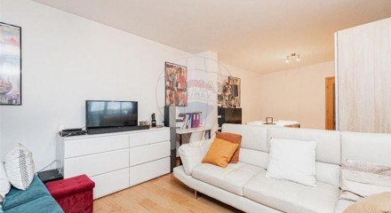 Residential - Condo/Apartment - T2 - Rio de Mouro, Sintra - PT