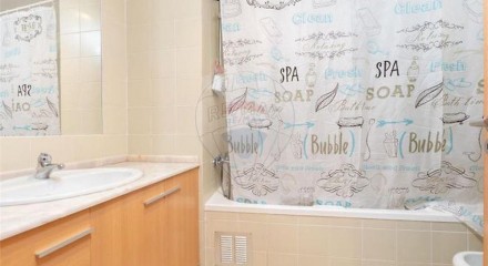 Residential - Condo/Apartment - T2 - Rio de Mouro, Sintra - PT