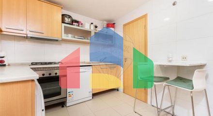 Residential - Condo/Apartment - T2 - Rio de Mouro, Sintra - PT