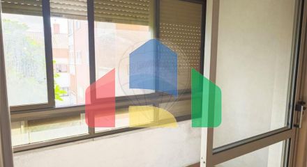 Residential - Condo/Apartment - T2 - Rio de Mouro, Sintra - PT