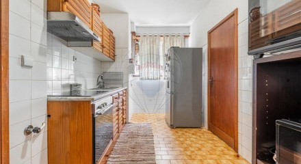Residential - Condo/Apartment - T2 - Lomar e Arcos, Braga - PT