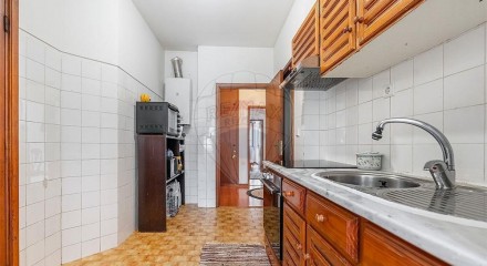 Residential - Condo/Apartment - T2 - Lomar e Arcos, Braga - PT