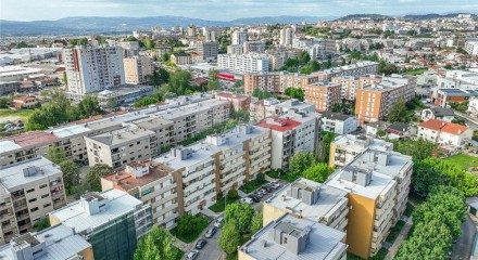 Residential - Condo/Apartment - T2 - Lomar e Arcos, Braga - PT