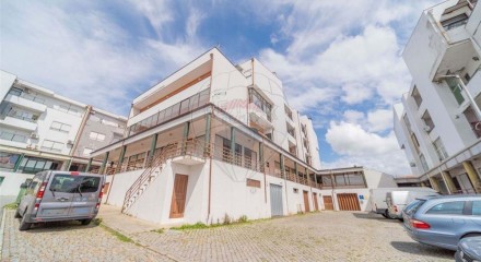 Residential - Condo/Apartment - T2 - Torrados e Sousa, Felgueiras - PT