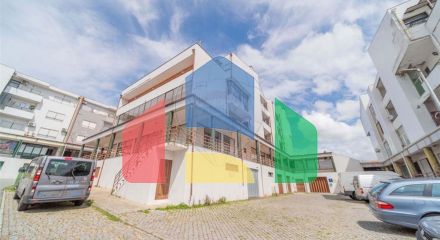 Residential - Condo/Apartment - T2 - Torrados e Sousa, Felgueiras - PT