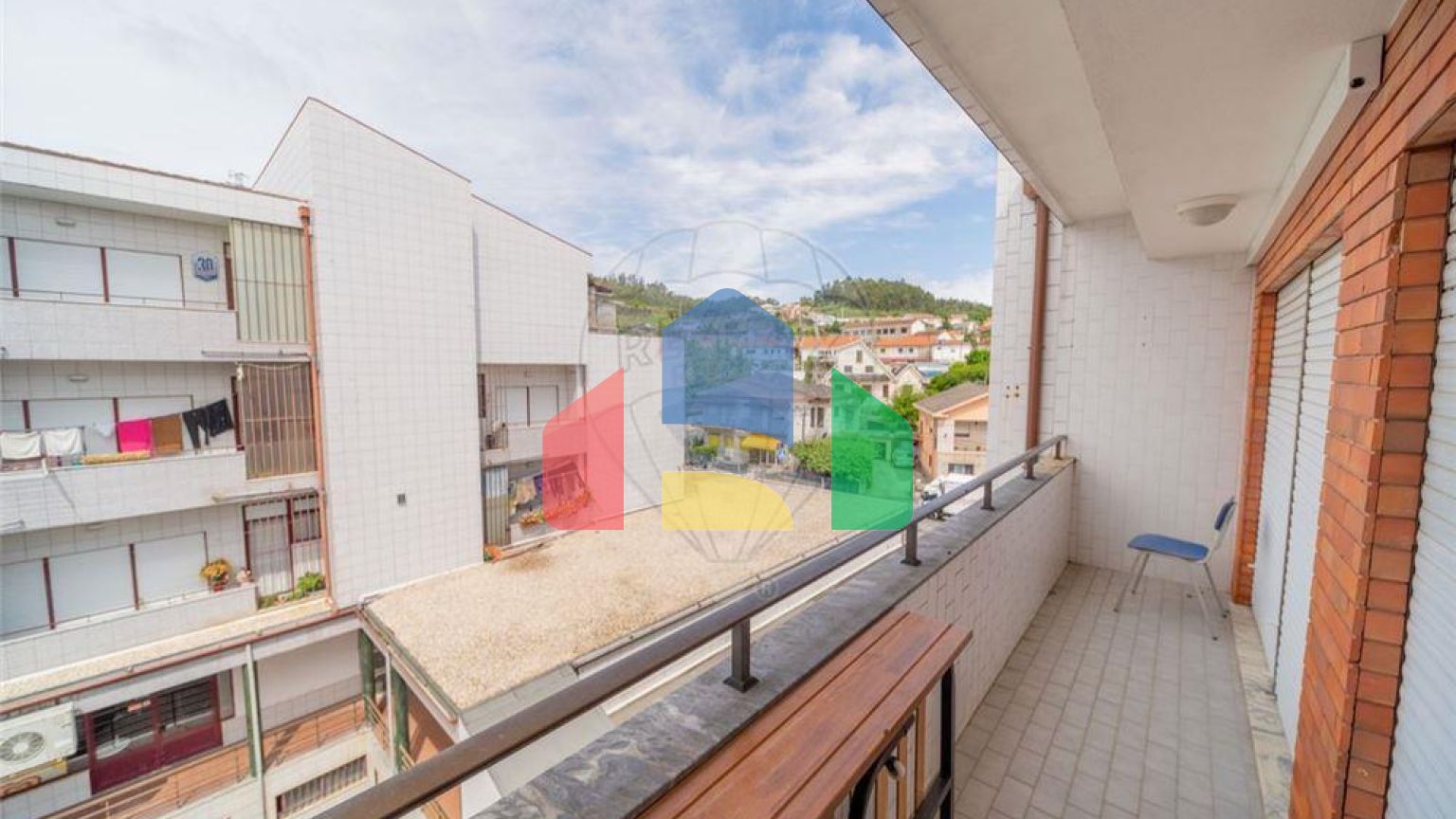 Residential - Condo/Apartment - T2 - Torrados e Sousa, Felgueiras - PT