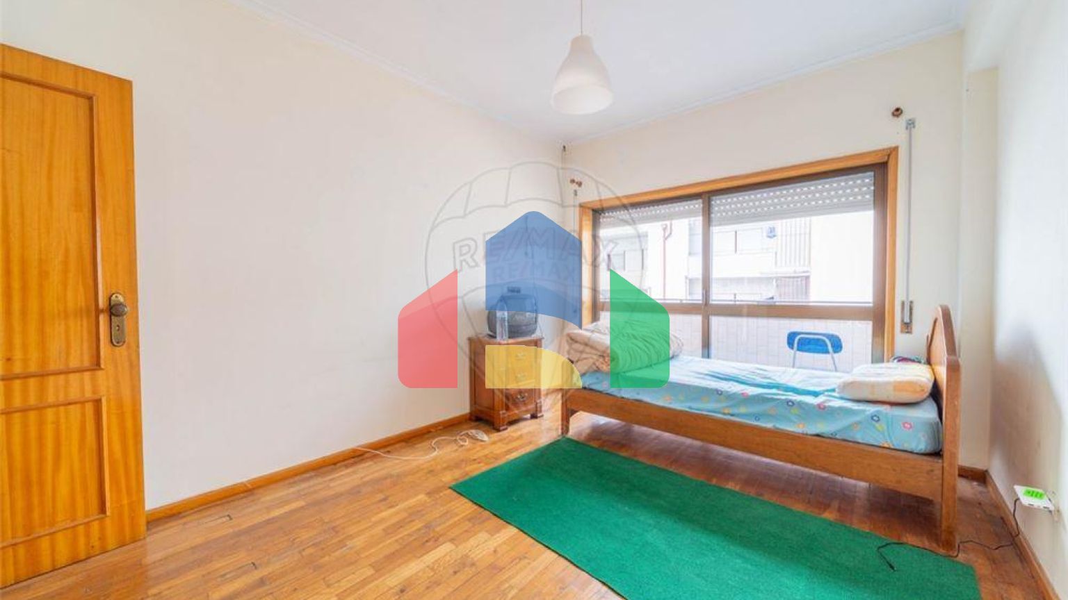 Residential - Condo/Apartment - T2 - Torrados e Sousa, Felgueiras - PT