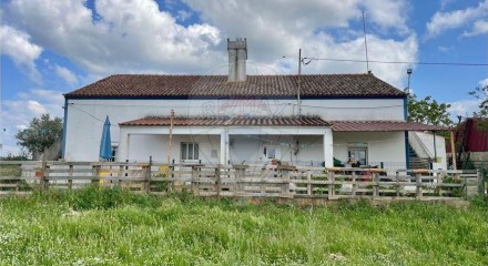 Residential - Farm - T6 - Estremoz (Santa Maria e Santo André), Estremoz - PT