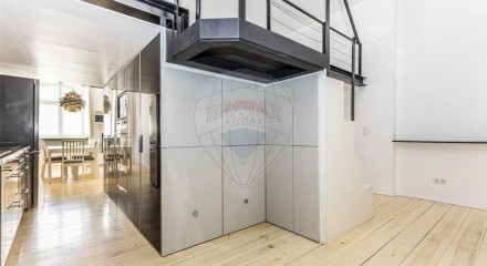Residential - Condo/Apartment - Santa Maria Maior, Lisbon - PT