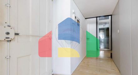 Residential - Condo/Apartment - Santa Maria Maior, Lisbon - PT