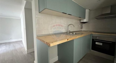 Residential - Condo/Apartment - T1 - Santa Maria Maior, Lisbon - PT
