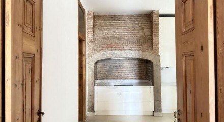 Residential - Condo/Apartment - T3 - Santa Maria Maior, Lisbon - PT