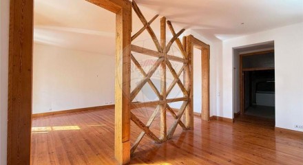 Residential - Condo/Apartment - T3 - Santa Maria Maior, Lisbon - PT