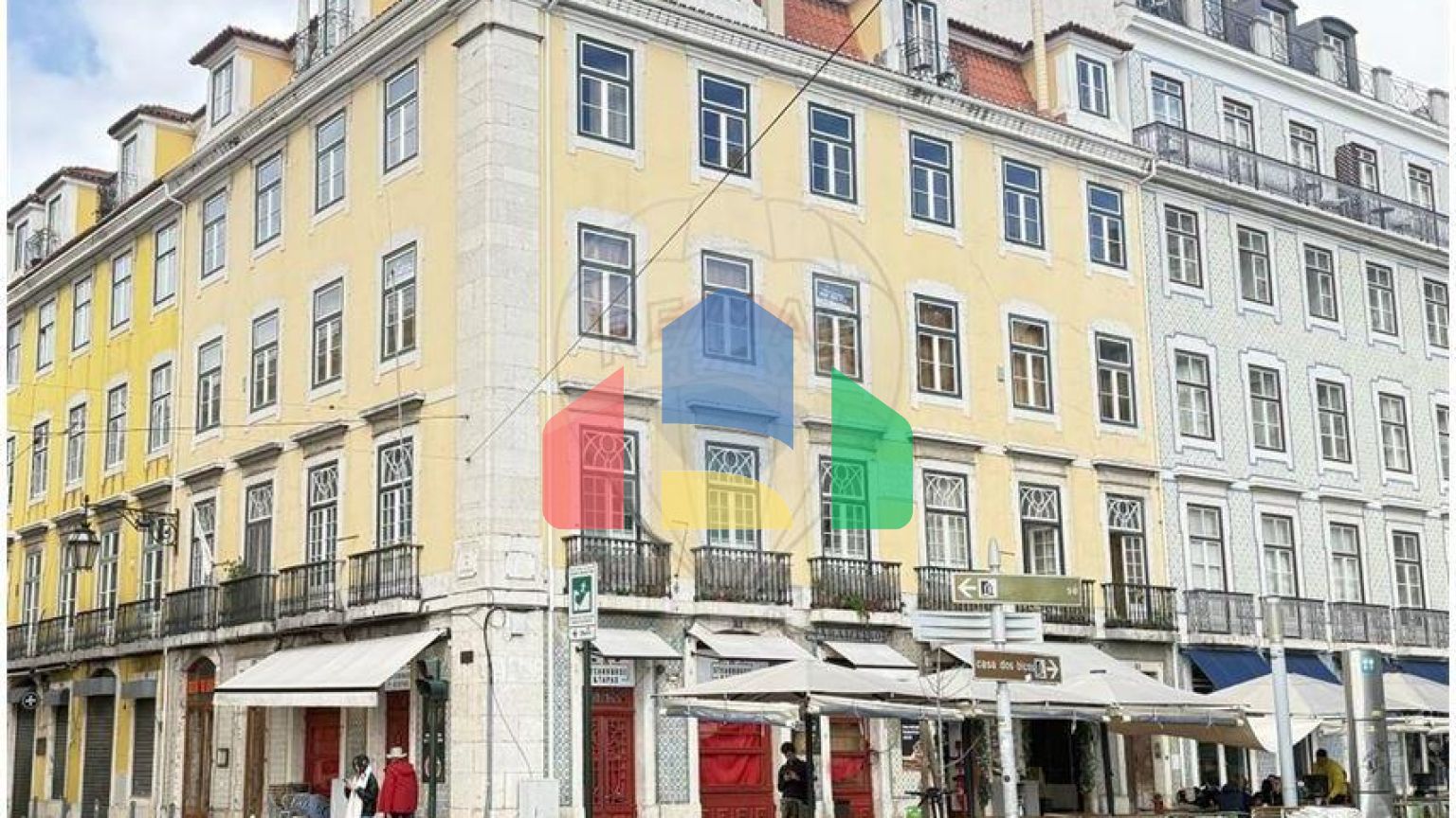 Residential - Condo/Apartment - T3 - Santa Maria Maior, Lisbon - PT