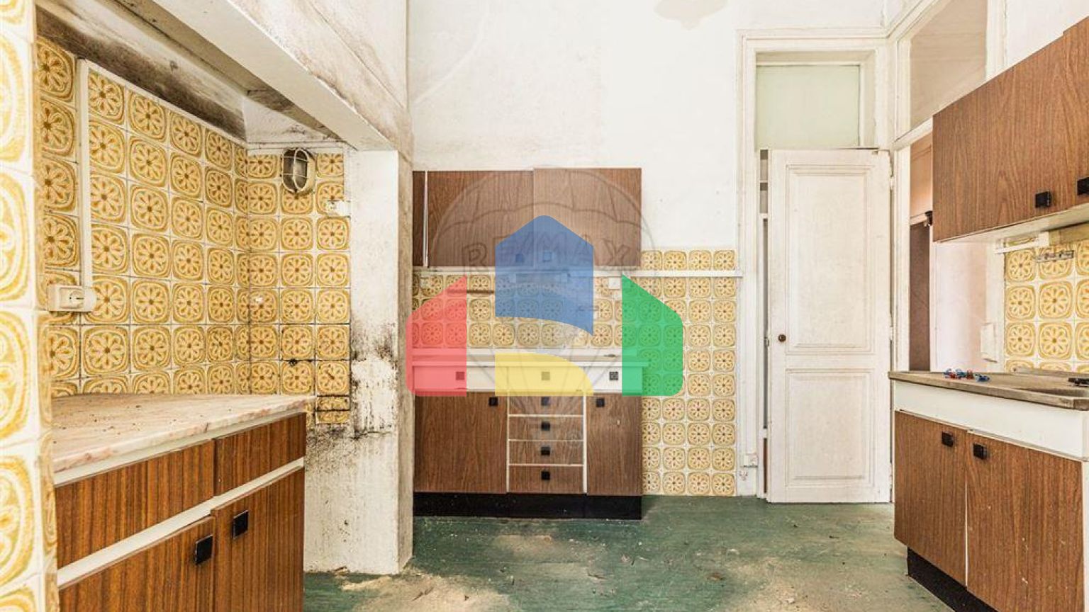 Residential - New Builds - T6 - Santa Maria Maior, Lisbon - PT