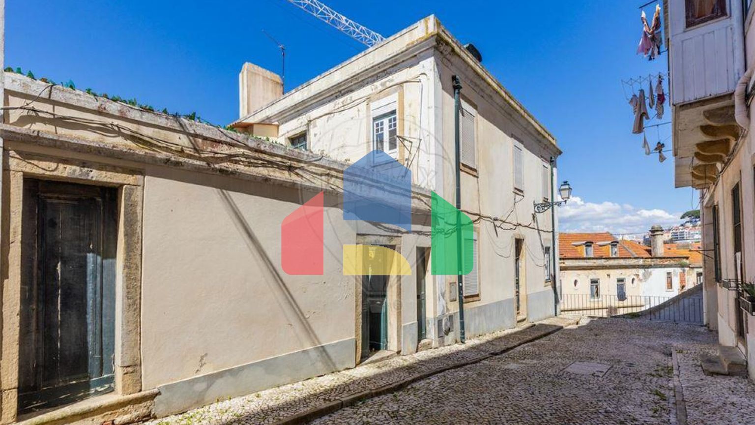 Residential - New Builds - T6 - Santa Maria Maior, Lisbon - PT
