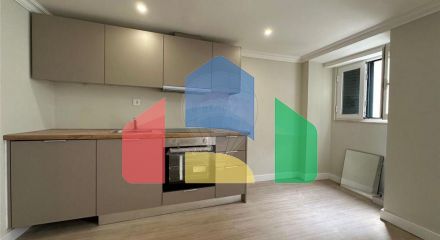 Residential - Condo/Apartment - Santa Maria Maior, Lisbon - PT