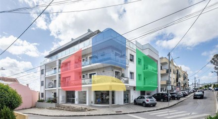 Residential - Condo/Apartment - T2 - Alverca do Ribatejo e Sobralinho, Vila Franca de Xira - PT