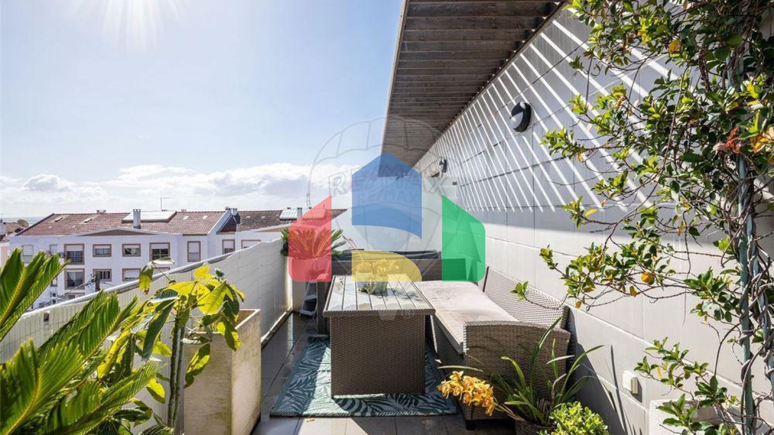 Residential - Condo/Apartment - T2 - Alverca do Ribatejo e Sobralinho, Vila Franca de Xira - PT