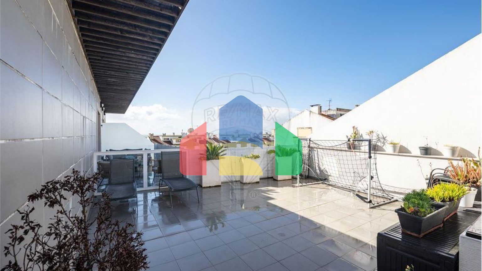 Residential - Condo/Apartment - T2 - Alverca do Ribatejo e Sobralinho, Vila Franca de Xira - PT