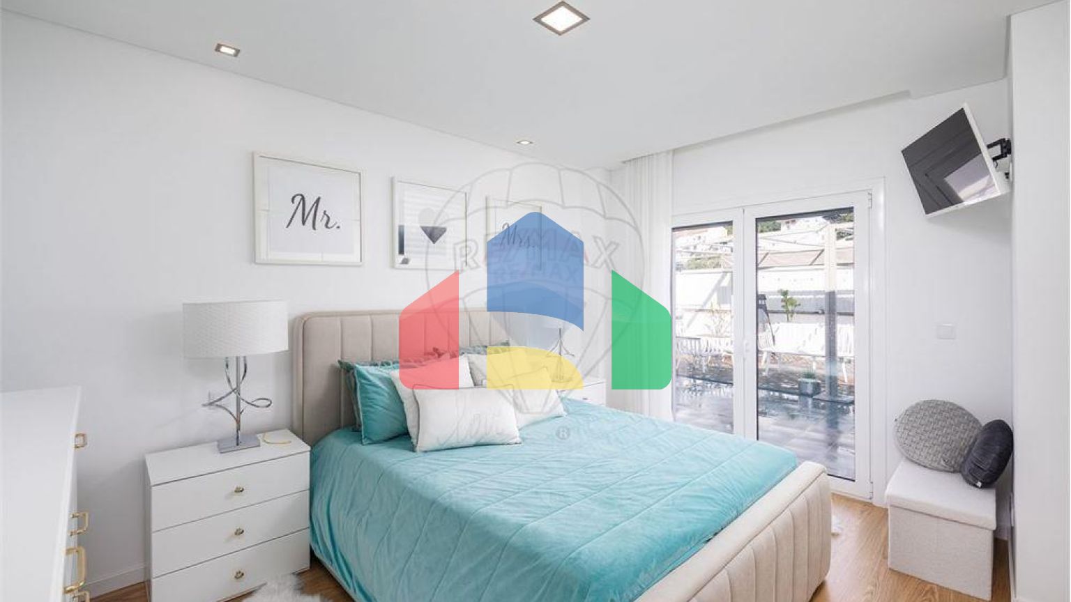 Residential - Condo/Apartment - T2 - Alverca do Ribatejo e Sobralinho, Vila Franca de Xira - PT