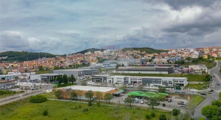 Residential - Condo/Apartment - T2 - Pontinha e Famões, Odivelas - PT