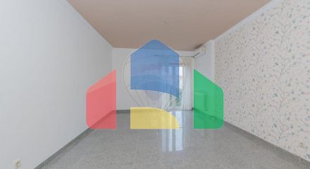 Residential - Condo/Apartment - T2 - Pontinha e Famões, Odivelas - PT