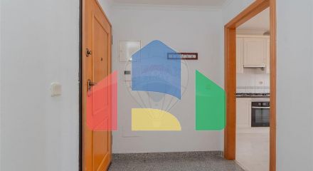 Residential - Condo/Apartment - T2 - Pontinha e Famões, Odivelas - PT