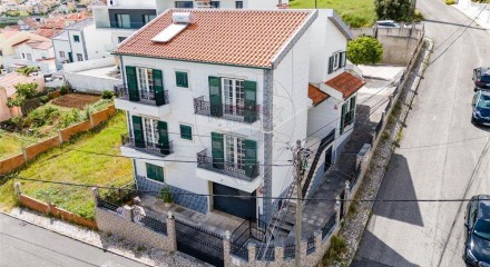 Residential - Single Family Home - T6 - Pontinha e Famões, Odivelas - PT