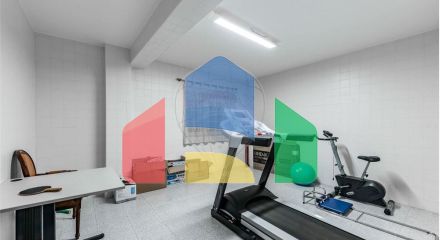 Residential - Single Family Home - T6 - Pontinha e Famões, Odivelas - PT