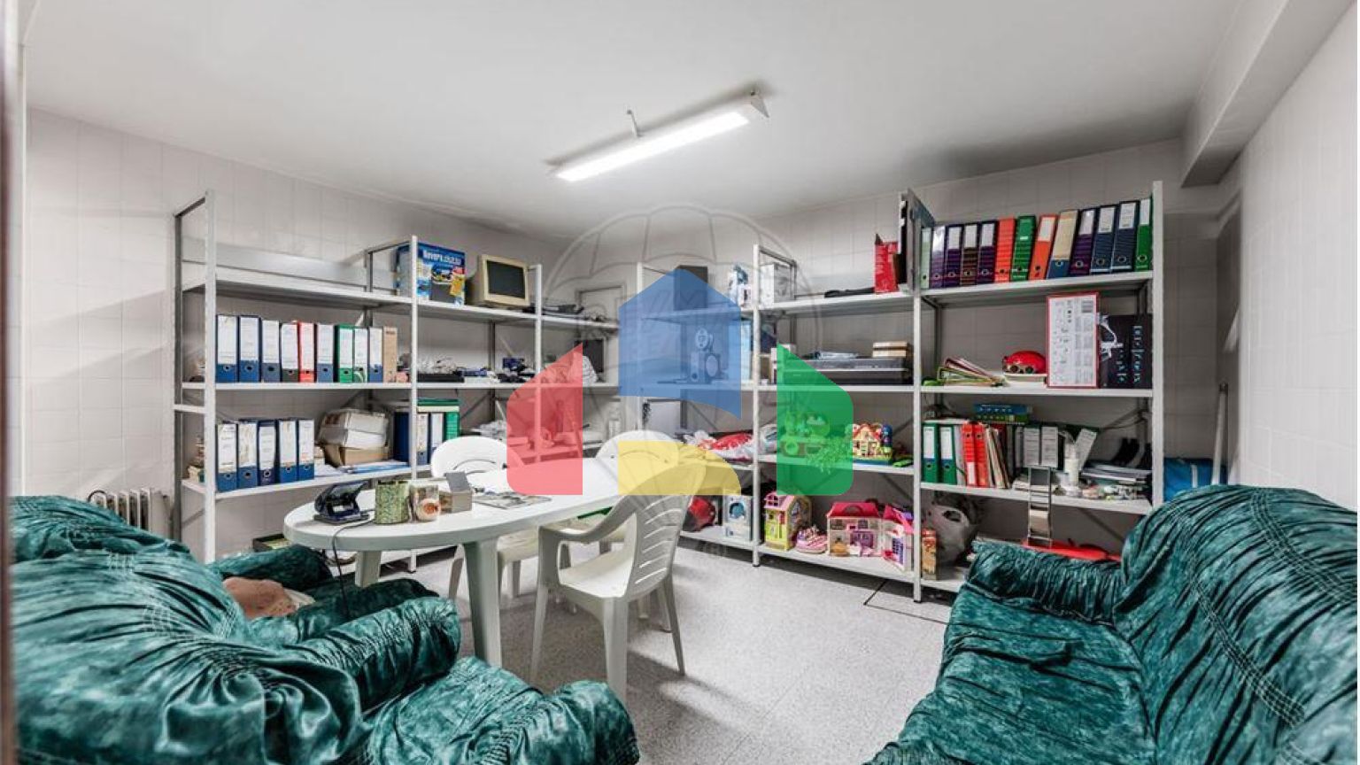 Residential - Single Family Home - T6 - Pontinha e Famões, Odivelas - PT