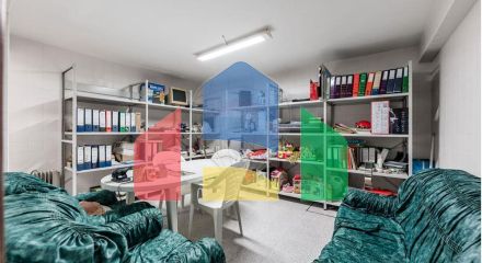 Residential - Single Family Home - T6 - Pontinha e Famões, Odivelas - PT