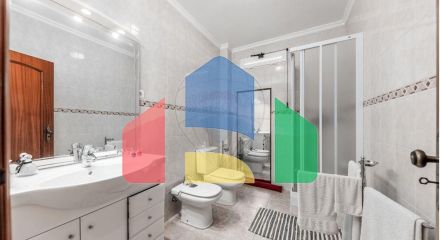 Residential - Single Family Home - T6 - Pontinha e Famões, Odivelas - PT