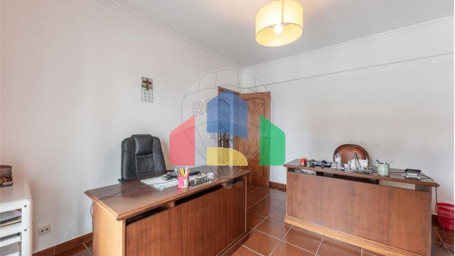 Residential - Single Family Home - T6 - Pontinha e Famões, Odivelas - PT