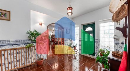Residential - Single Family Home - T6 - Pontinha e Famões, Odivelas - PT