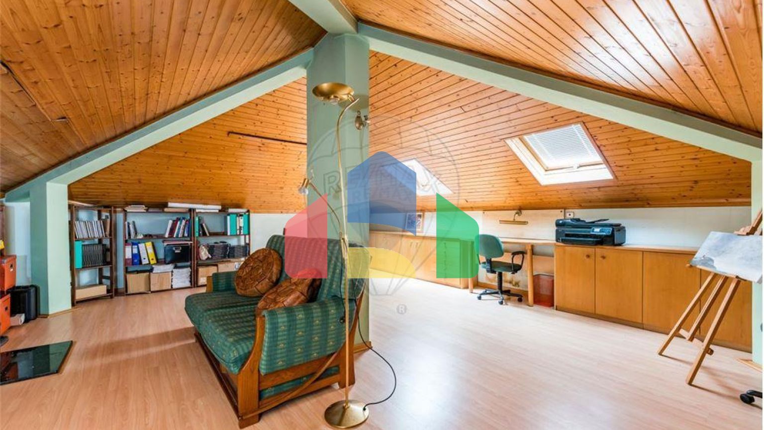 Residential - Single Family Home - T7 - Pontinha e Famões, Odivelas - PT