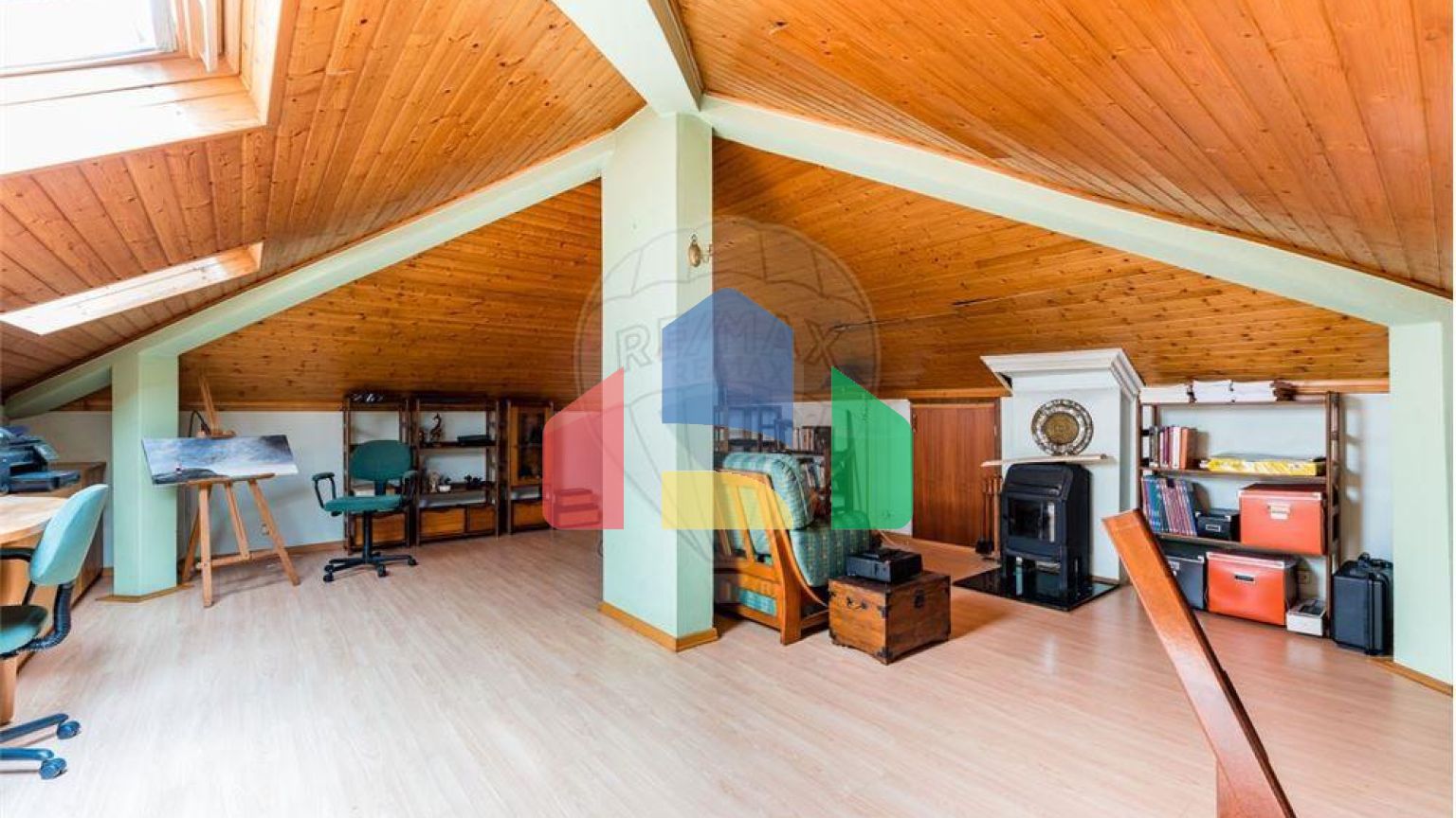 Residential - Single Family Home - T7 - Pontinha e Famões, Odivelas - PT