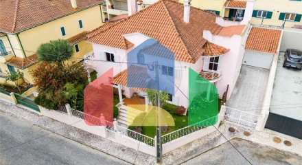 Residential - Single Family Home - T7 - Pontinha e Famões, Odivelas - PT