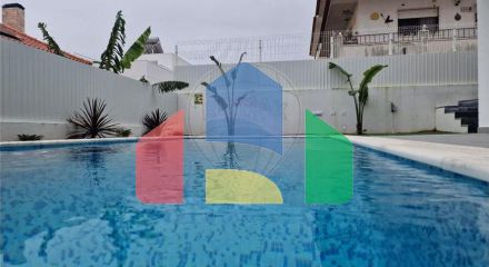 Residential - Single Family Home - T4 - Pontinha e Famões, Odivelas - PT