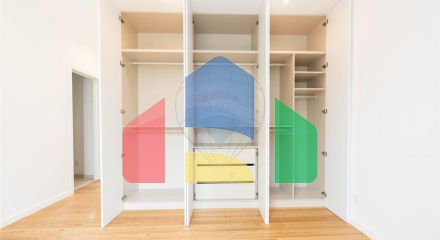 Residential - Single Family Home - T5 - Pontinha e Famões, Odivelas - PT Residential - Single Family Home - T5 - Pontinha e Famões, Odivelas - PT