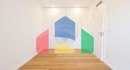 Residential - Single Family Home - T5 - Pontinha e Famões, Odivelas - PT Residential - Single Family Home - T5 - Pontinha e Famões, Odivelas - PT